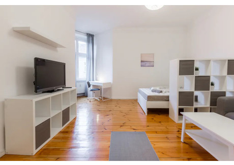 Mieszkanie do wynajęcia - Bornholmer Straße Berlin, Niemcy, 44 m², 1455 USD (5964 PLN), NET-90208977