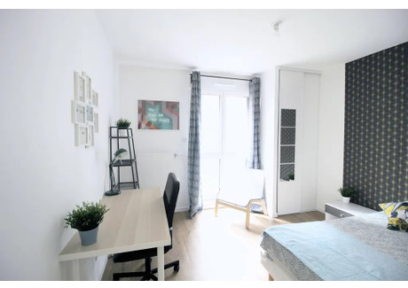 Mieszkanie do wynajęcia - Rue Mozart Clichy, Francja, 90 m², 844 USD (3450 PLN), NET-90209170