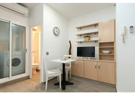 Mieszkanie do wynajęcia - Carrer del Portal Nou Barcelona, Hiszpania, 20 m², 1134 USD (4708 PLN), NET-90209192