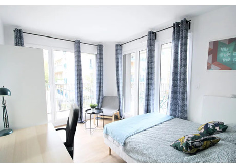 Mieszkanie do wynajęcia - Rue Mozart Clichy, Francja, 90 m², 942 USD (3852 PLN), NET-90209727