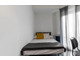 Mieszkanie do wynajęcia - Calle Periodista Azzati Valencia, Hiszpania, 150 m², 600 USD (2418 PLN), NET-90200651