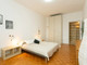 Mieszkanie do wynajęcia - Piazzale Carlo Maciachini Milan, Włochy, 80 m², 3354 USD (13 516 PLN), NET-90201928