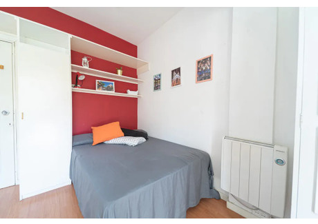 Mieszkanie do wynajęcia - Carrer d'Ausiàs March Barcelona, Hiszpania, 120 m², 637 USD (2512 PLN), NET-90202432