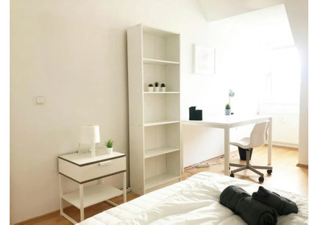 Mieszkanie do wynajęcia - Sonnleithnergasse Vienna, Austria, 84 m², 560 USD (2151 PLN), NET-90203328