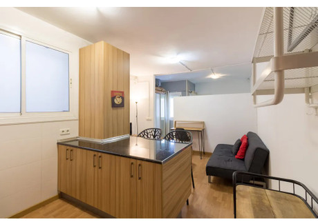 Mieszkanie do wynajęcia - Carrer del Vallès Barcelona, Hiszpania, 35 m², 2504 USD (9591 PLN), NET-90214138