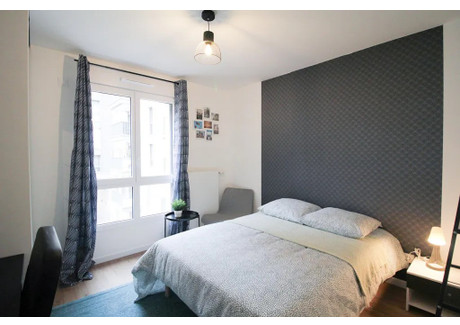 Mieszkanie do wynajęcia - Rue Mozart Clichy, Francja, 90 m², 864 USD (3473 PLN), NET-90214236