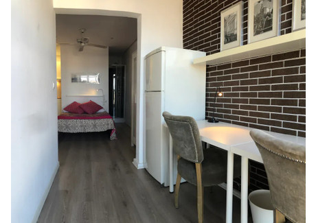 Mieszkanie do wynajęcia - Calle Doctor Juan José Dominé Valencia, Hiszpania, 34 m², 617 USD (2529 PLN), NET-90214330