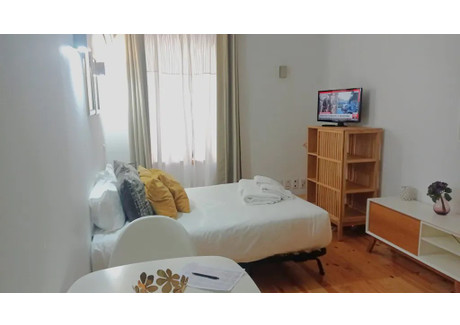 Mieszkanie do wynajęcia - Rua Formosa Porto, Portugalia, 26 m², 870 USD (3410 PLN), NET-90215009