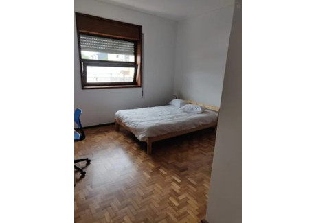 Mieszkanie do wynajęcia - Rua de Francisco Sanches Porto, Portugalia, 200 m², 504 USD (2067 PLN), NET-90215063