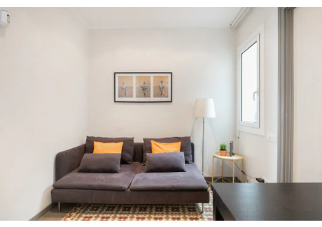 Mieszkanie do wynajęcia - Carrer del Roser Barcelona, Hiszpania, 32 m², 1084 USD (4248 PLN), NET-90215987