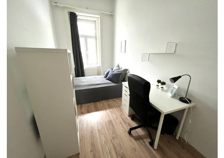 Mieszkanie do wynajęcia - Rembrandtstraße Vienna, Austria, 84 m², 725 USD (2777 PLN), NET-90216176