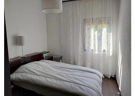 Mieszkanie do wynajęcia - Carrer del Marroc Barcelona, Hiszpania, 76 m², 665 USD (2554 PLN), NET-90216768