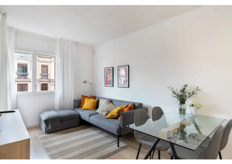 Mieszkanie do wynajęcia - Carrer de València Barcelona, Hiszpania, 62 m², 1767 USD (7085 PLN), NET-90217353