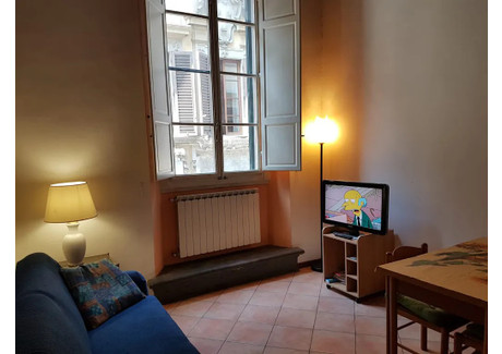 Mieszkanie do wynajęcia - Via Sant'Antonino Florence, Włochy, 55 m², 1151 USD (4812 PLN), NET-90217840