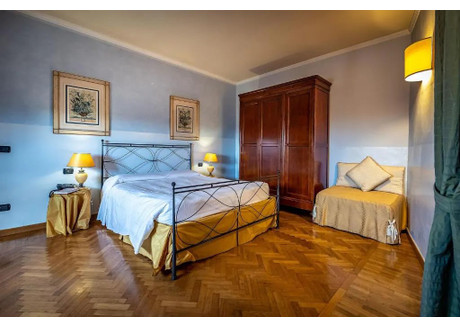 Mieszkanie do wynajęcia - Via dei Martelli Florence, Włochy, 29 m², 2398 USD (9951 PLN), NET-90217901