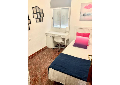 Mieszkanie do wynajęcia - Pasaje Pezuela Málaga, Hiszpania, 90 m², 409 USD (1708 PLN), NET-90218631