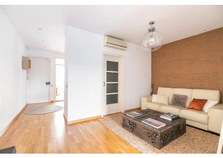 Mieszkanie do wynajęcia - Carrer de Bassols Barcelona, Hiszpania, 79 m², 1644 USD (6314 PLN), NET-90218670