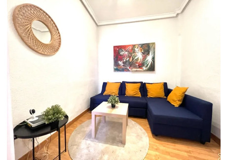 Mieszkanie do wynajęcia - Calle de Toledo Madrid, Hiszpania, 70 m², 1633 USD (6565 PLN), NET-90219206