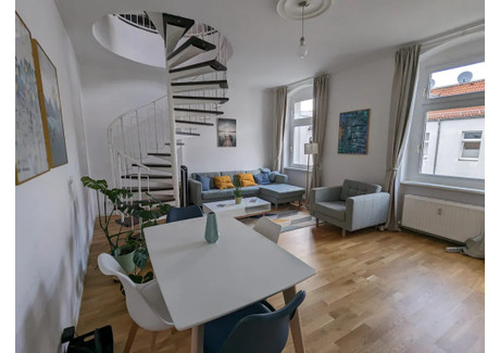 Mieszkanie do wynajęcia - Florastraße Berlin, Niemcy, 110 m², 2131 USD (8545 PLN), NET-90219627