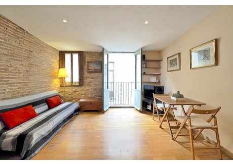 Mieszkanie do wynajęcia - Carrer d'en Mònec Barcelona, Hiszpania, 40 m², 1043 USD (4109 PLN), NET-90219756