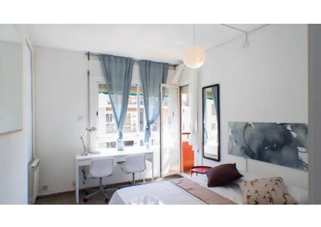 Mieszkanie do wynajęcia - Carrer del Comte Borrell Barcelona, Hiszpania, 90 m², 991 USD (4054 PLN), NET-90210035