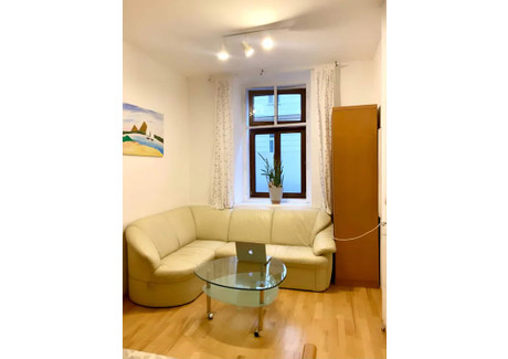 Mieszkanie do wynajęcia - Pramergasse Vienna, Austria, 45 m², 862 USD (3457 PLN), NET-90210574