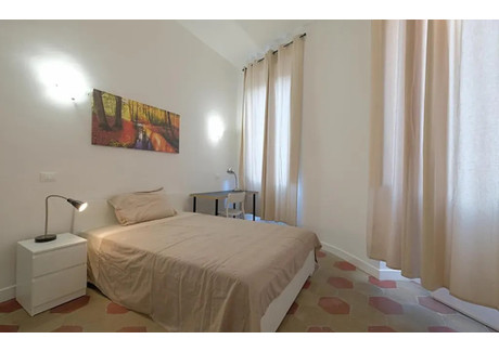 Mieszkanie do wynajęcia - Viale Regina Margherita Rome, Włochy, 170 m², 727 USD (2982 PLN), NET-90210714