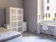 Mieszkanie do wynajęcia - Viale Regina Margherita Rome, Włochy, 210 m², 914 USD (3601 PLN), NET-90210969