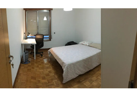 Mieszkanie do wynajęcia - Praceta Maestro Resende Dias Porto, Portugalia, 100 m², 433 USD (1795 PLN), NET-90211313