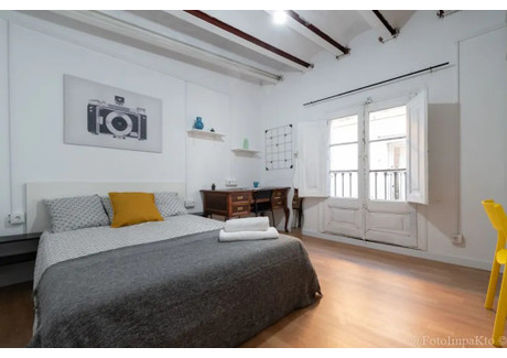 Mieszkanie do wynajęcia - Passatge del Rellotge Barcelona, Hiszpania, 200 m², 631 USD (2487 PLN), NET-90211886