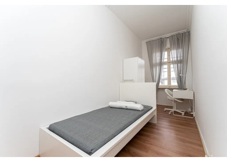 Mieszkanie do wynajęcia - Kaiser-Friedrich-Straße Berlin, Niemcy, 91 m², 688 USD (2760 PLN), NET-90212278