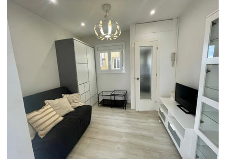 Mieszkanie do wynajęcia - Carrer de Verdi Barcelona, Hiszpania, 22 m², 1300 USD (5394 PLN), NET-90212366