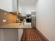 Mieszkanie do wynajęcia - Carrer de Balmes Barcelona, Hiszpania, 250 m², 644 USD (2537 PLN), NET-90212842