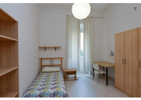 Mieszkanie do wynajęcia - Via Alessandria Rome, Włochy, 120 m², 633 USD (2647 PLN), NET-90213097