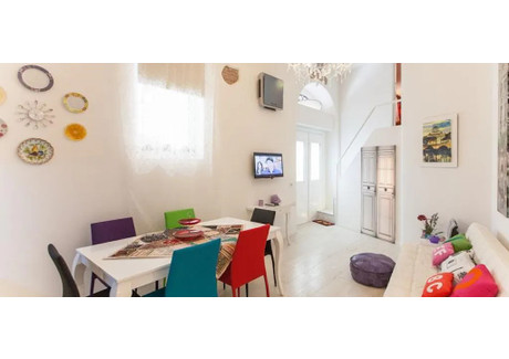 Mieszkanie do wynajęcia - Via Palermo Rome, Włochy, 60 m², 2691 USD (11 169 PLN), NET-90213231