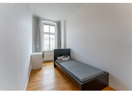 Mieszkanie do wynajęcia - Greifswalder Straße Berlin, Niemcy, 68 m², 761 USD (2974 PLN), NET-90213421