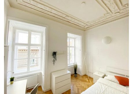 Mieszkanie do wynajęcia - Große Neugasse Vienna, Austria, 89 m², 762 USD (3163 PLN), NET-90213563