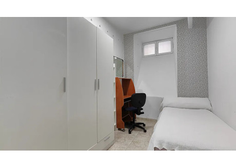 Mieszkanie do wynajęcia - Calle de Gaztambide Madrid, Hiszpania, 50 m², 595 USD (2398 PLN), NET-90213848