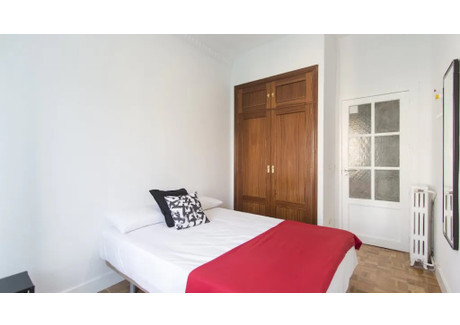 Mieszkanie do wynajęcia - Calle de Bravo Murillo Madrid, Hiszpania, 162 m², 749 USD (3062 PLN), NET-90213898