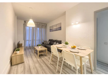 Mieszkanie do wynajęcia - Gran Via de les Corts Catalanes Barcelona, Hiszpania, 75 m², 2152 USD (8264 PLN), NET-90225398