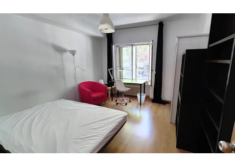 Mieszkanie do wynajęcia - Paseo de San Francisco de Sales Madrid, Hiszpania, 200 m², 621 USD (2578 PLN), NET-90226280