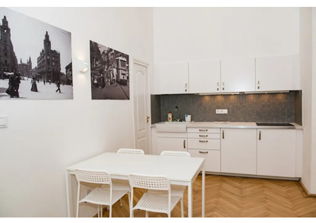 Mieszkanie do wynajęcia - Nagykörút Budapest, Węgry, 40 m², 794 USD (3295 PLN), NET-90226835