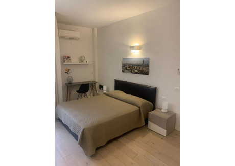 Mieszkanie do wynajęcia - Via Giuseppe Verdi Florence, Włochy, 80 m², 2062 USD (8559 PLN), NET-90227026