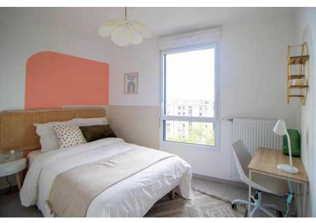 Mieszkanie do wynajęcia - Rue Baudin Villeurbanne, Francja, 147 m², 594 USD (2341 PLN), NET-90227549