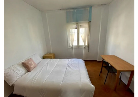 Mieszkanie do wynajęcia - Calle de Antonio López Madrid, Hiszpania, 120 m², 516 USD (2140 PLN), NET-90227995