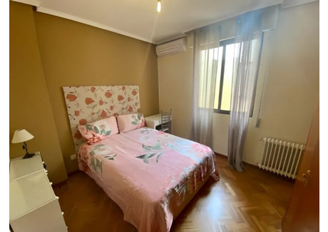 Mieszkanie do wynajęcia - Calle de Áncora Madrid, Hiszpania, 150 m², 933 USD (3585 PLN), NET-90227990