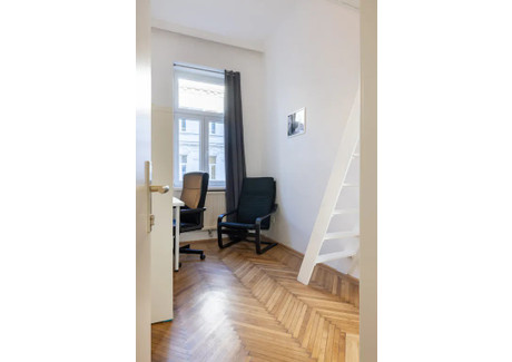 Mieszkanie do wynajęcia - Bäuerlegasse Vienna, Austria, 83 m², 625 USD (2562 PLN), NET-90228269