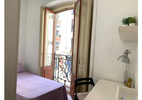 Mieszkanie do wynajęcia - Calle de la Cruz Madrid, Hiszpania, 140 m², 498 USD (2081 PLN), NET-90229442