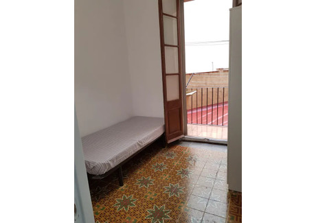 Mieszkanie do wynajęcia - Carrer de Roger de Flor Barcelona, Hiszpania, 70 m², 595 USD (2287 PLN), NET-90220074