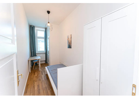 Mieszkanie do wynajęcia - Bornholmer Straße Berlin, Niemcy, 82 m², 692 USD (2657 PLN), NET-90220073